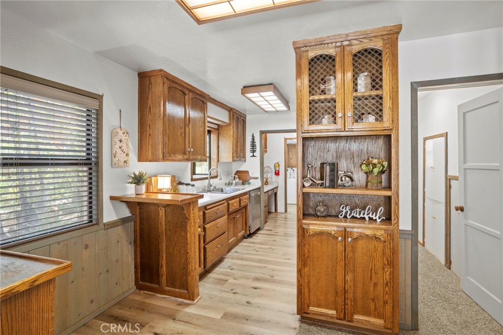 39169 Robin Road Big Bear Lake, CA 92315 - Photo 15 of 50