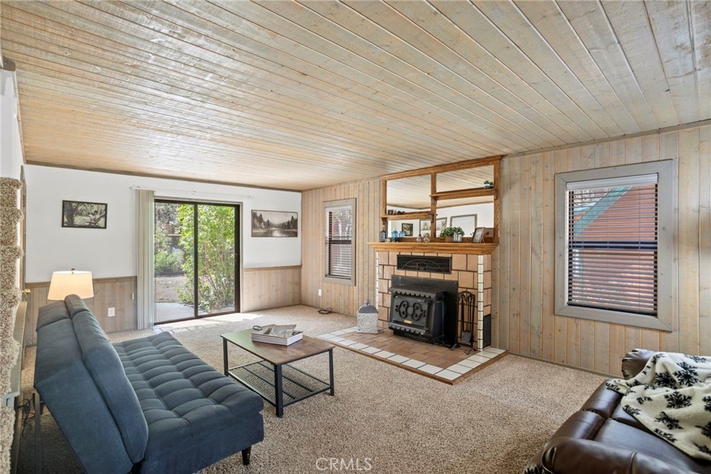 39169 Robin Road Big Bear Lake, CA 92315 - Photo 9 of 50