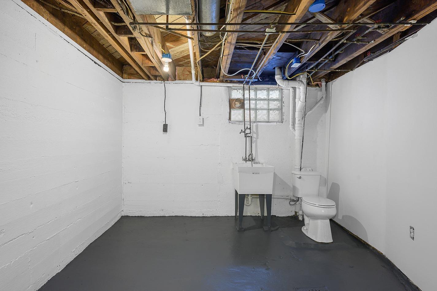 6629 Roe Street Cincinnati, OH 45227 - Photo 31 of 35 Gallery Image 31