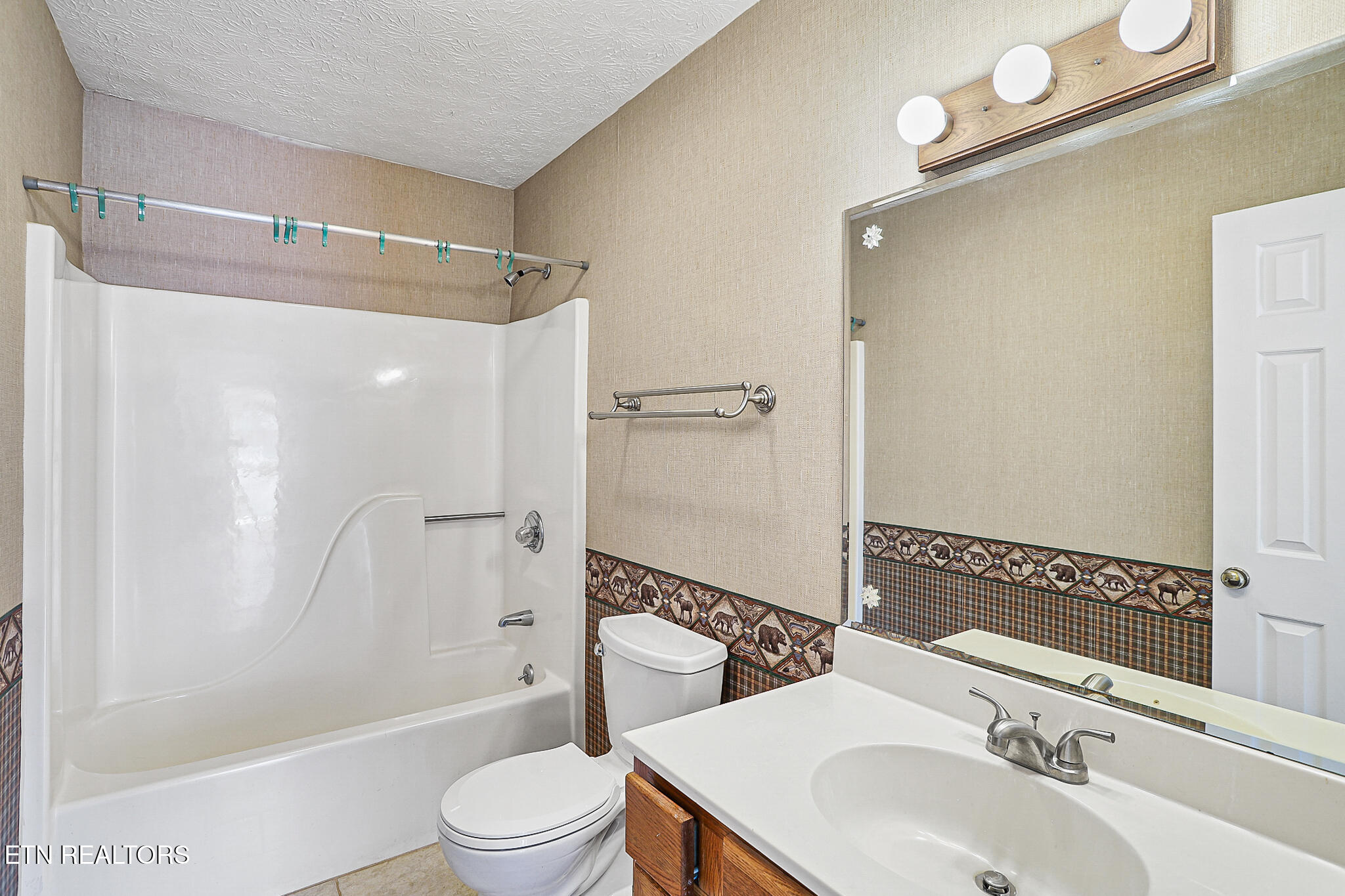 7024 Chartwell Road Knoxville, TN 37931 - Photo 28 of 31 7024 Chartwell Rd-129