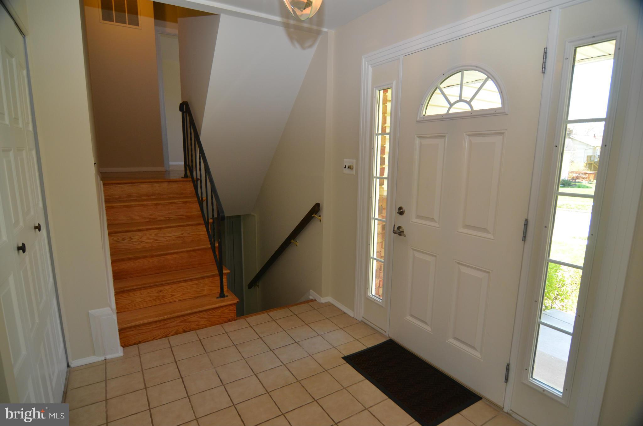 8612 Snowden Loop Laurel, MD 20708 - Photo 3 of 30 Interior (General)
