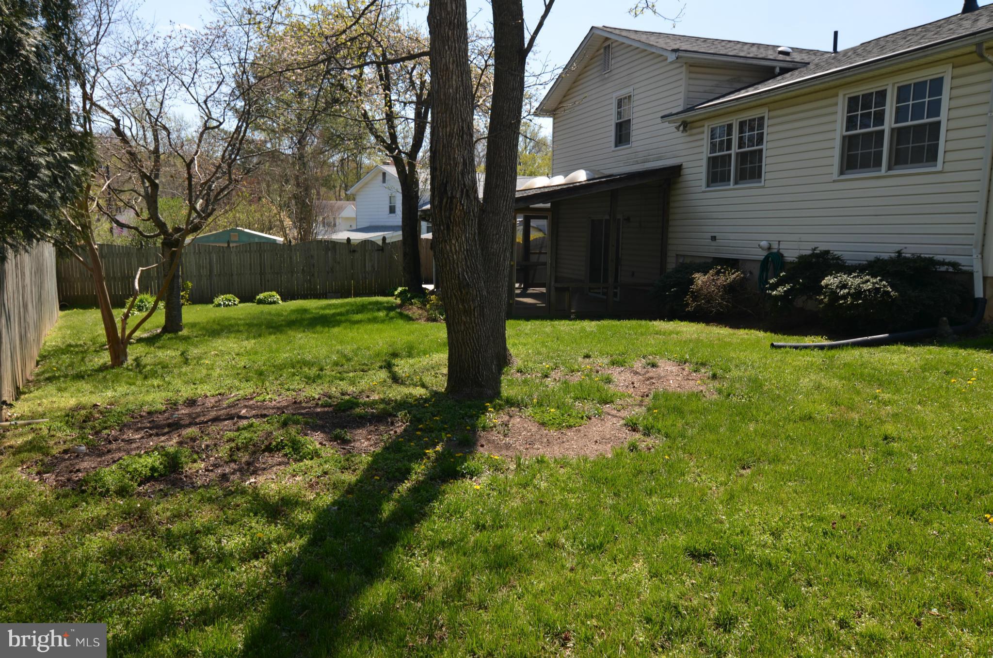 8612 Snowden Loop Laurel, MD 20708 - Photo 26 of 30 Exterior (General)