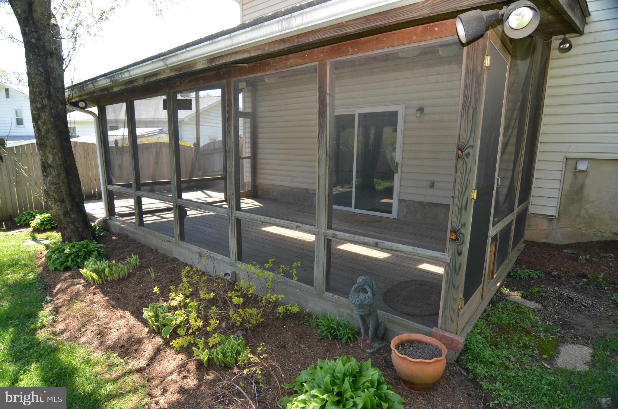 8612 Snowden Loop Laurel, MD 20708 - Photo 28 of 30 Exterior (General)