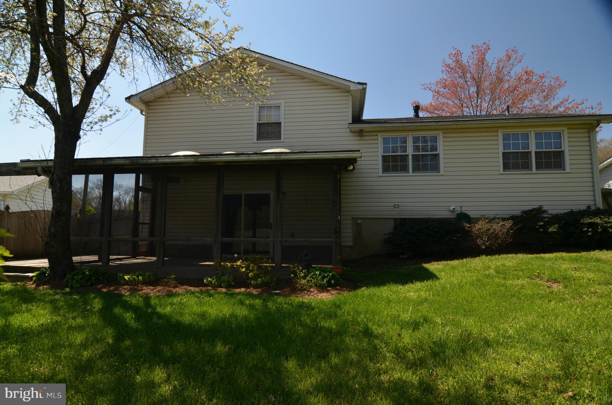 8612 Snowden Loop Laurel, MD 20708 - Photo 30 of 30 Exterior (Rear)