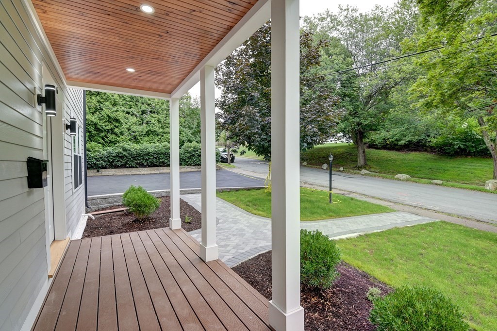 6 Fallon Circle Braintree, MA 02184 - Photo 4 of 42