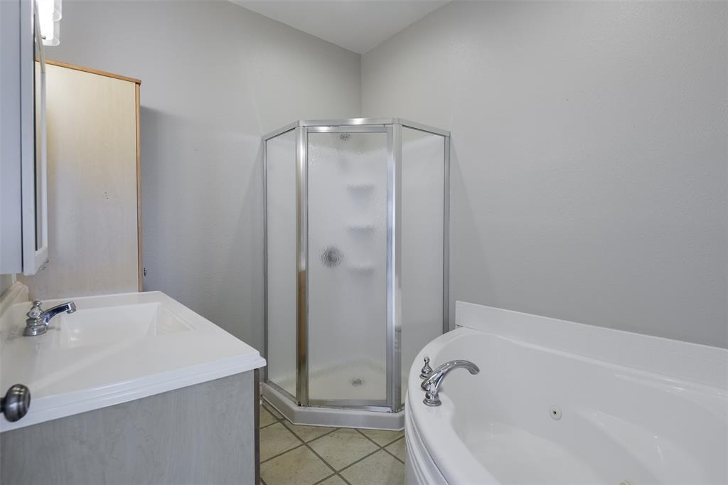 438 Edna Road Waxahachie, TX 75165 - Photo 18 of 24