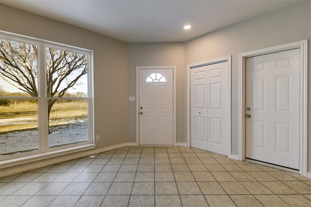 438 Edna Road Waxahachie, TX 75165 - Photo 4 of 24