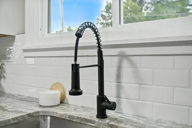 $299,000 | 17 Pebble Mill Road, Springfield, MA 01118