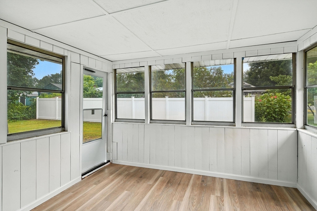 17 Pebble Mill Road Springfield, MA 01118 - Photo 26 of 30 a view of an empty room with a window