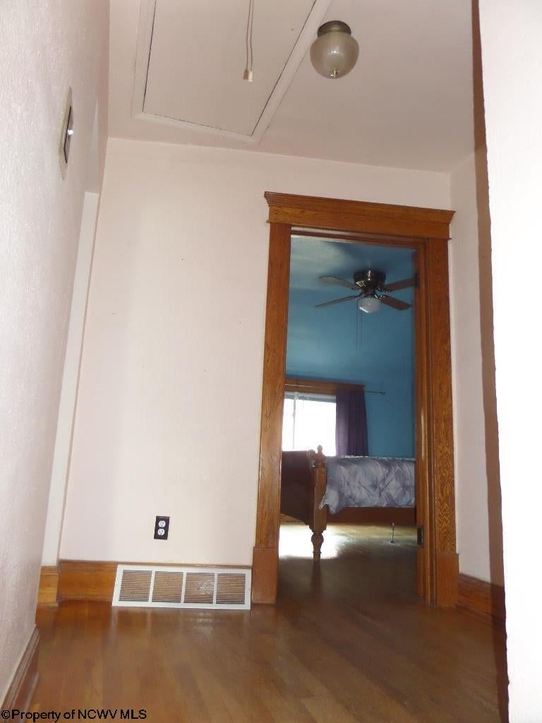 139 Ridenour Street Clarksburg, WV 26301 - Photo 10 of 18 Gallery Image 10