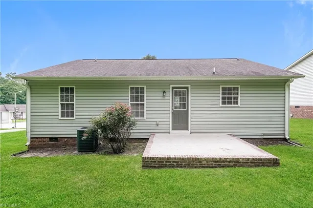 $1,655 | 107 Layton Way, Thomasville, NC 27360