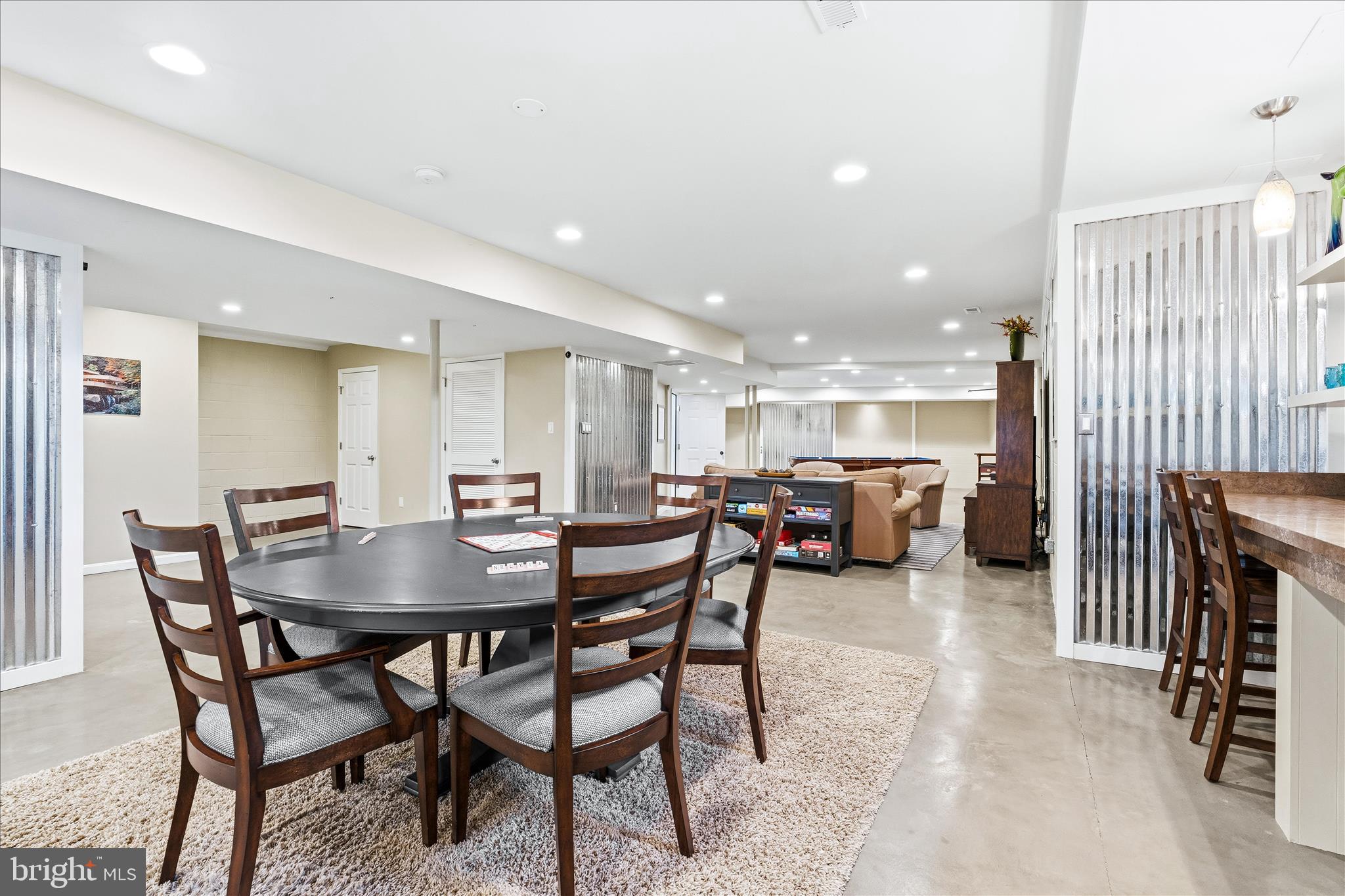 10691 Easterday Road Myersville, MD 21773 - Photo 43 of 79 a view of a dining area with furniture and a window