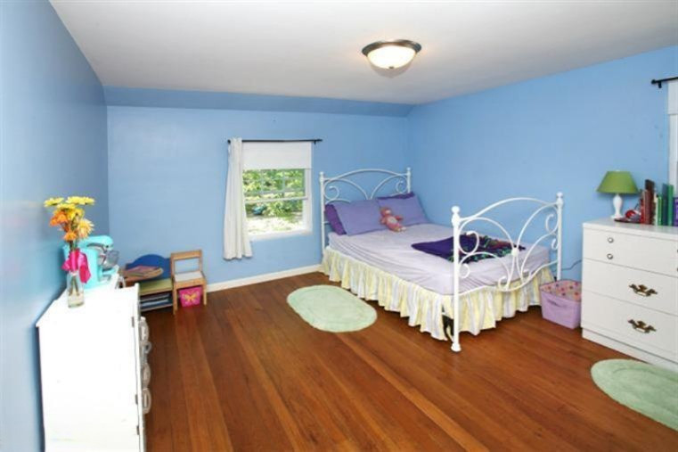 1827 Paddington Road Kalamazoo, MI 49001 - Photo 12 of 19 Additional Photo