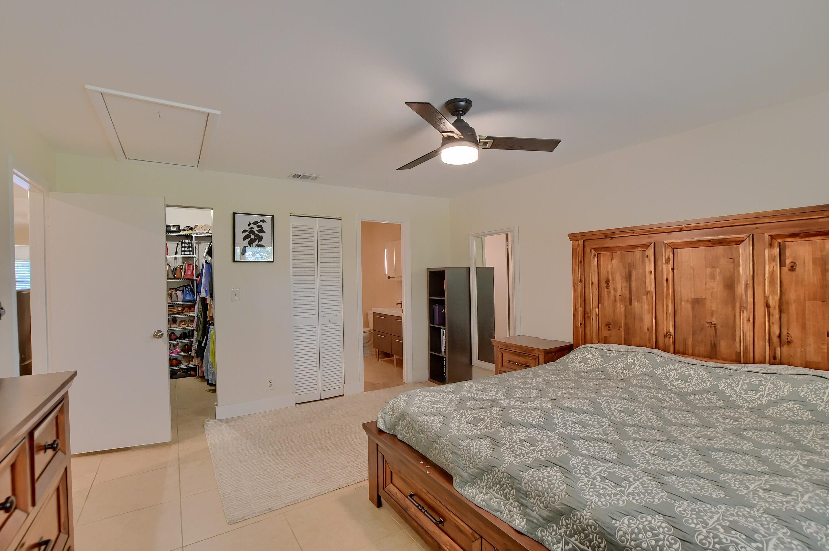 1501 Northwest 13th Street, Unit 14 Boca Raton, FL 33486 - Photo 11 of 24 15_ebf_1670-hdr(5)