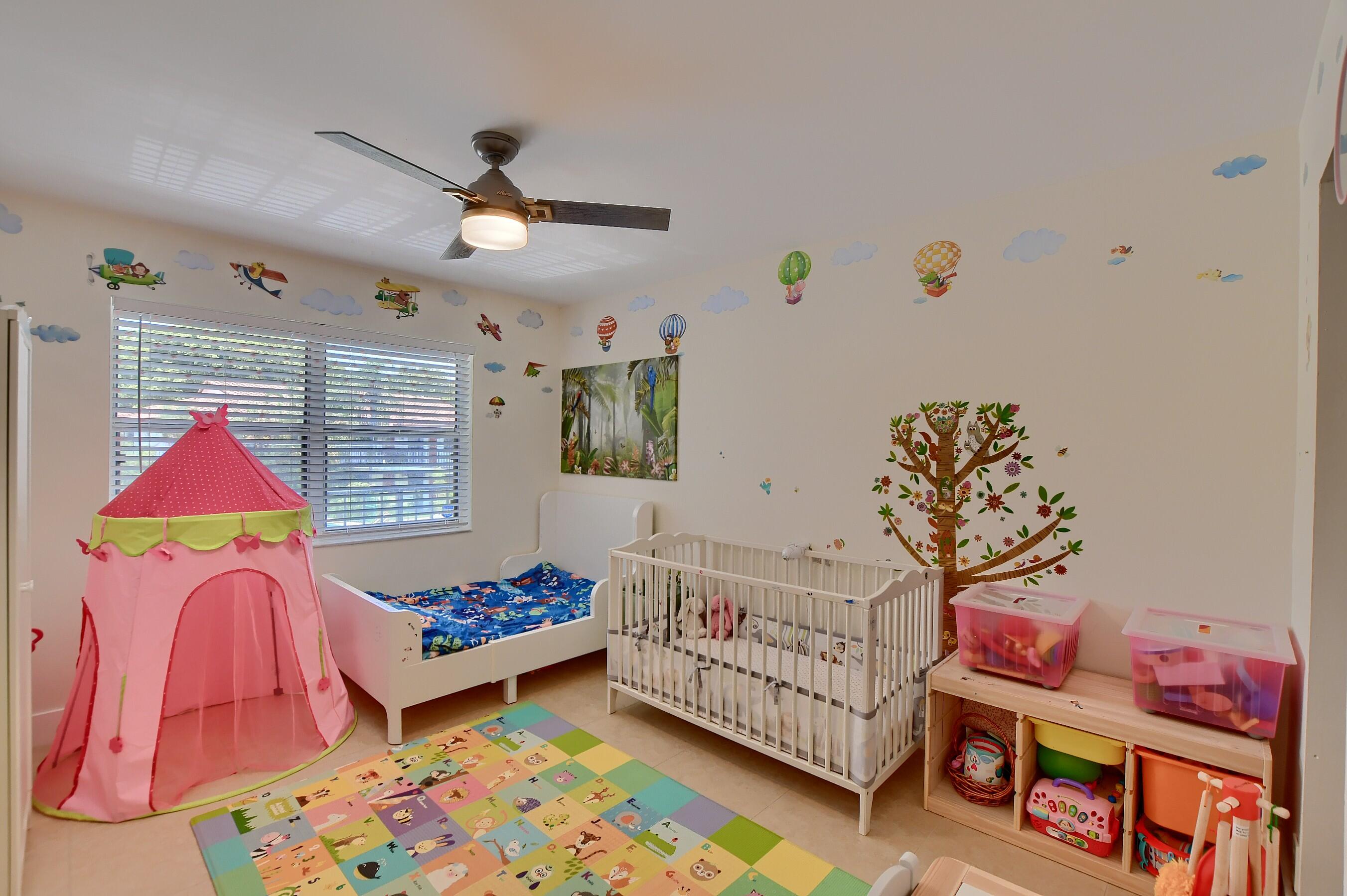 1501 Northwest 13th Street, Unit 14 Boca Raton, FL 33486 - Photo 15 of 24 19_ebf_1650-hdr(5)