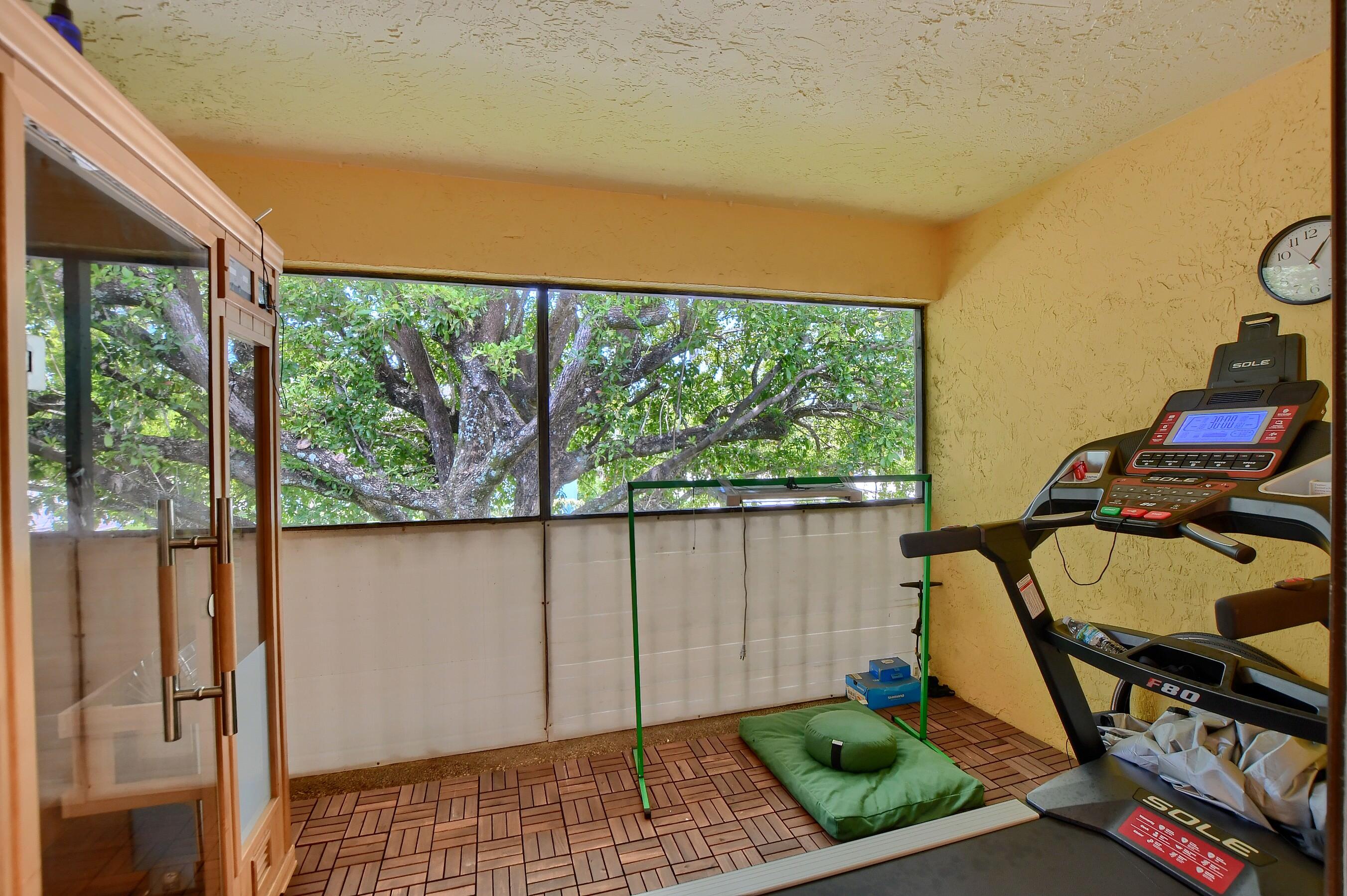 1501 Northwest 13th Street, Unit 14 Boca Raton, FL 33486 - Photo 18 of 24 22_ebf_1750-hdr(5)