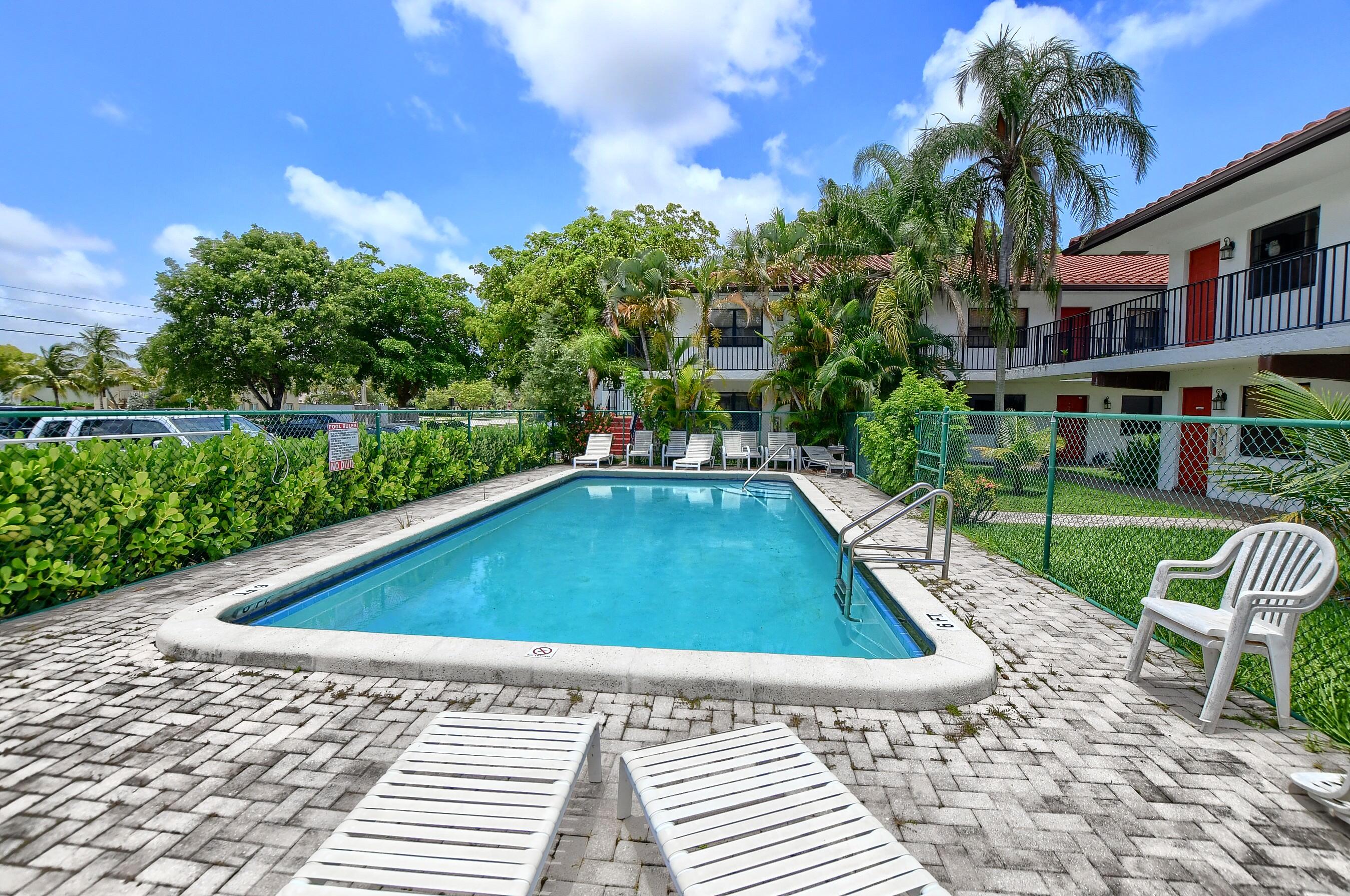 1501 Northwest 13th Street, Unit 14 Boca Raton, FL 33486 - Photo 24 of 24 25_ebf_1630-hdr(5)
