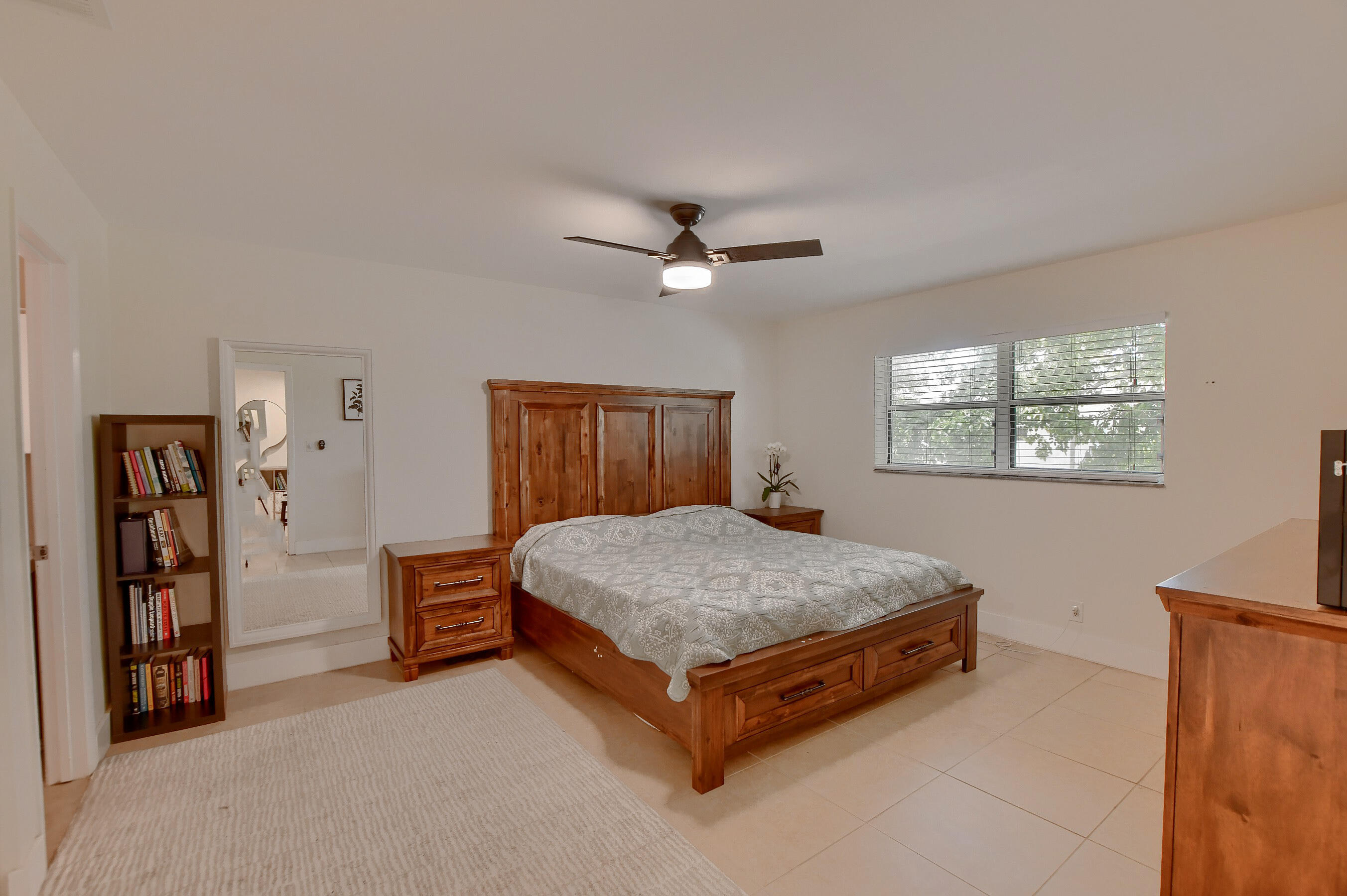 1501 Northwest 13th Street, Unit 14 Boca Raton, FL 33486 - Photo 9 of 24 13_ebf_1665-hdr(5)