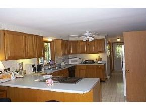 32 Bay Road Barnstead, NH 03225 - Photo 3 of 8