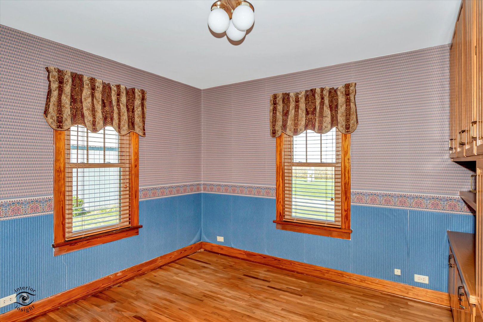 16615 West 2000N Road Reddick, IL 60961 - Photo 6 of 21 a view of an empty room with wooden floor and a window