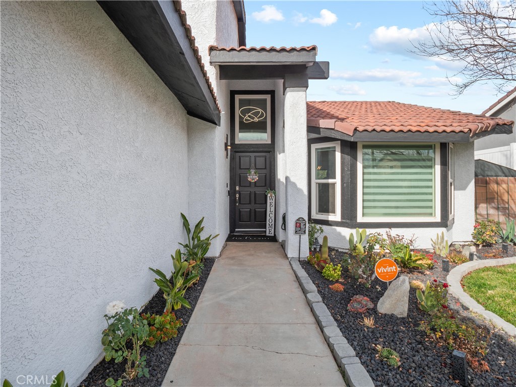 2833 Springfield Place Lancaster, CA 93536 - Photo 6 of 36