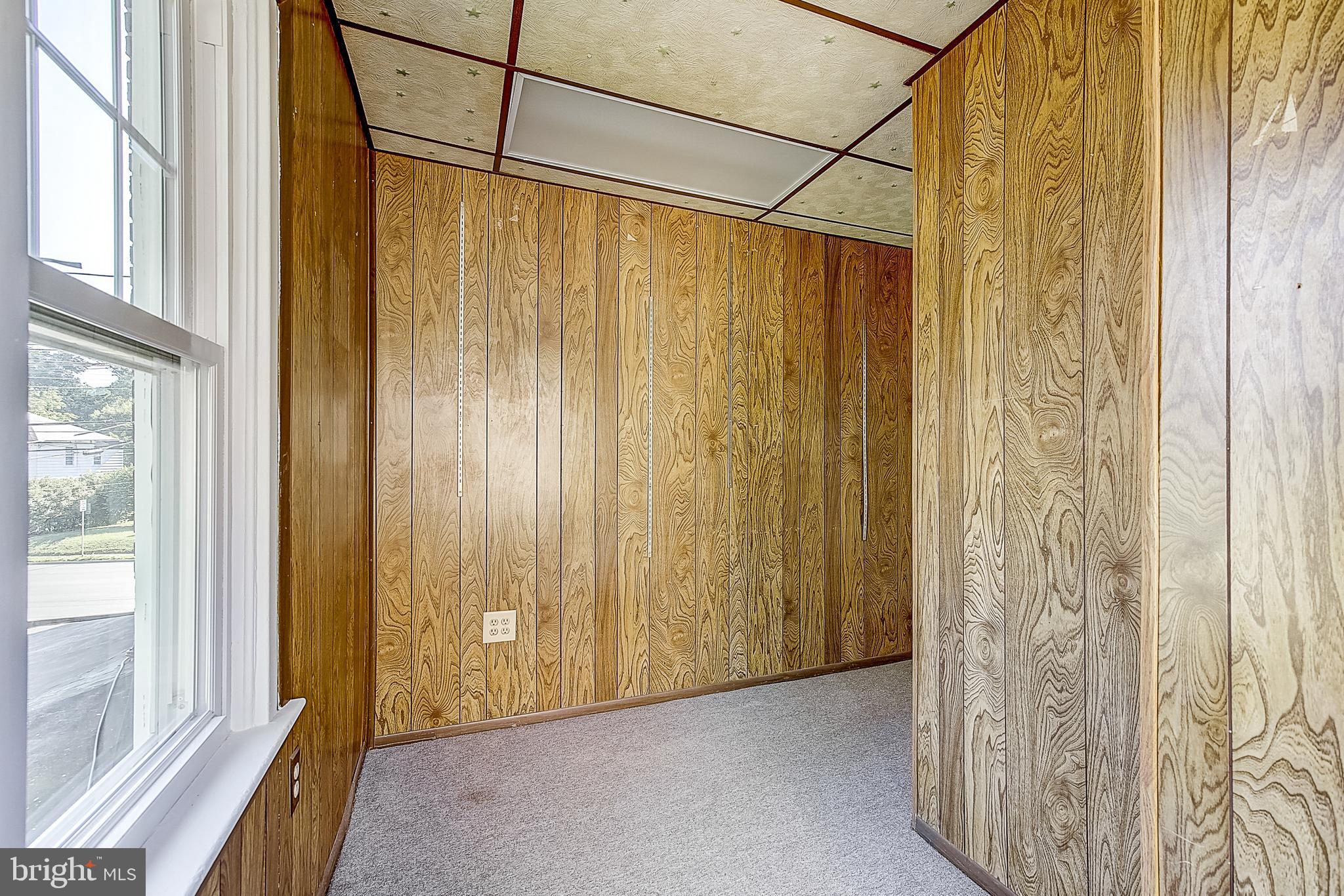 1565 Pennington Road Ewing, NJ 08618 - Photo 23 of 37