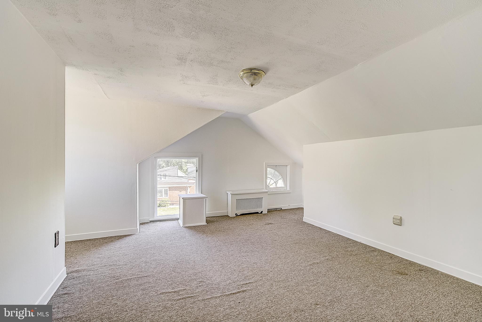 1565 Pennington Road Ewing, NJ 08618 - Photo 24 of 37
