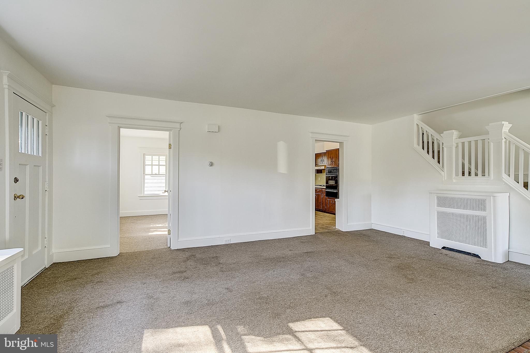 1565 Pennington Road Ewing, NJ 08618 - Photo 5 of 37