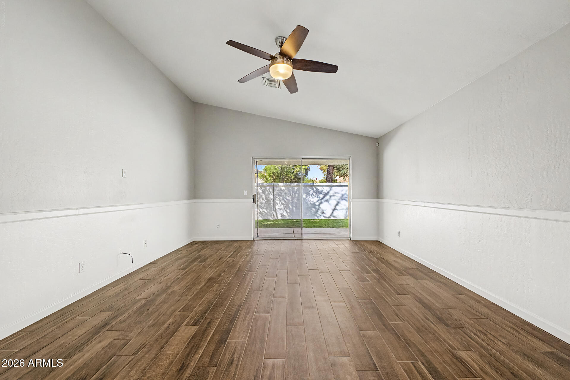 1321 North Malibu Lane Gilbert, AZ 85234 - Photo 4 of 27 08 Malibu