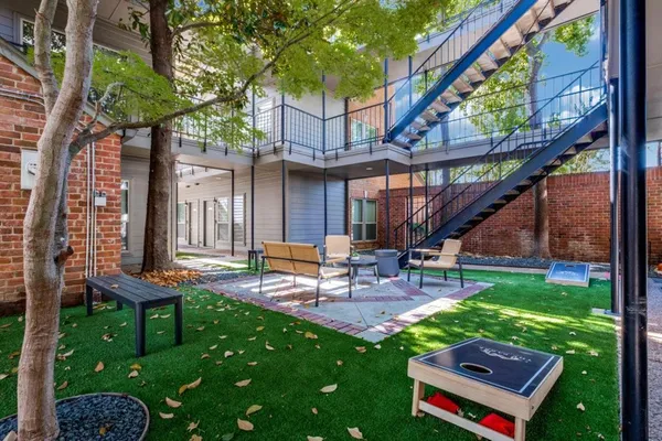 $2,695 | 4501 Druid Lane, Unit 1104, Dallas, TX 75205