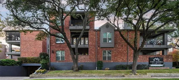$2,695 | 4501 Druid Lane, Unit 1104, Dallas, TX 75205