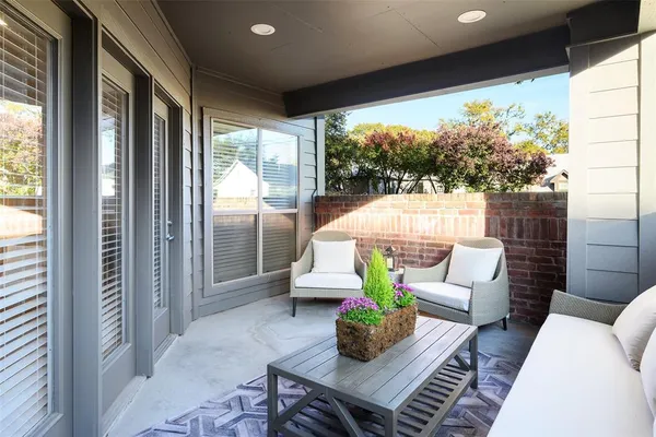$2,695 | 4501 Druid Lane, Unit 1104, Dallas, TX 75205