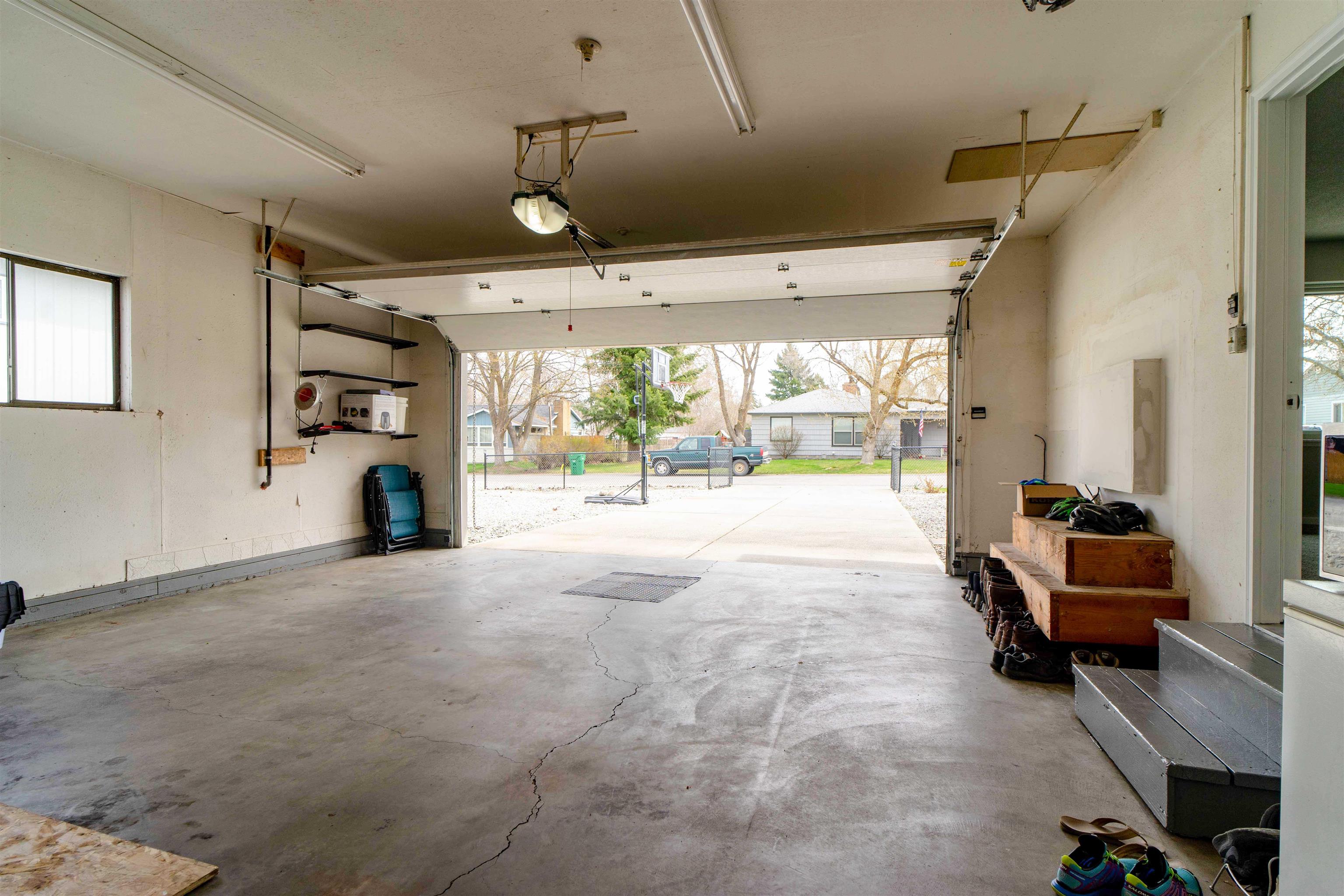 305 North Blake Road Spokane, WA 99216 - Photo 19 of 24
