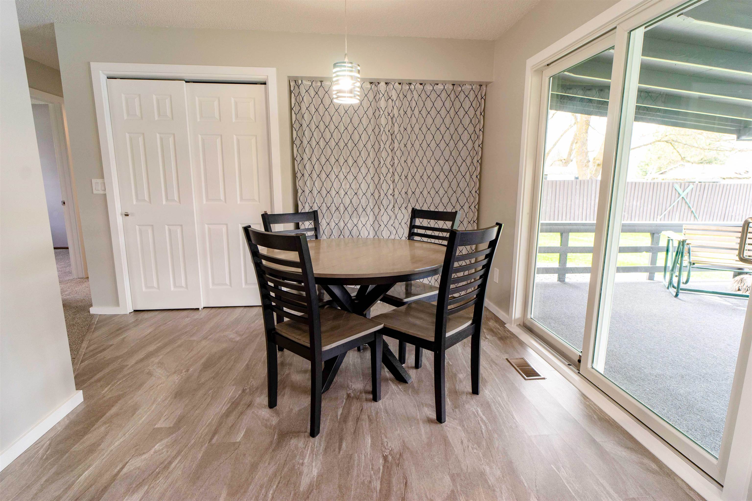 305 North Blake Road Spokane, WA 99216 - Photo 7 of 24