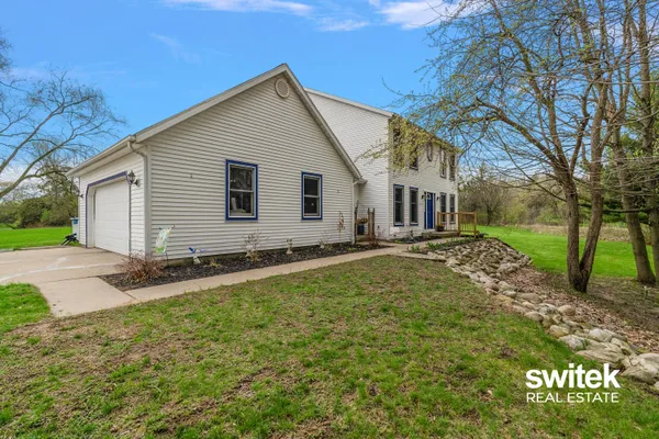 $480,000 | 2772 60th Street Southeast, Grand Rapids, MI 49508