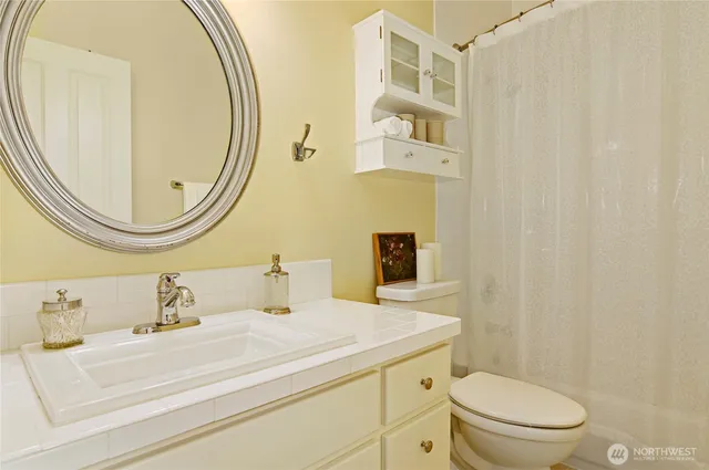 $645,000 | 5638 61st Avenue West, University Place, WA 98467