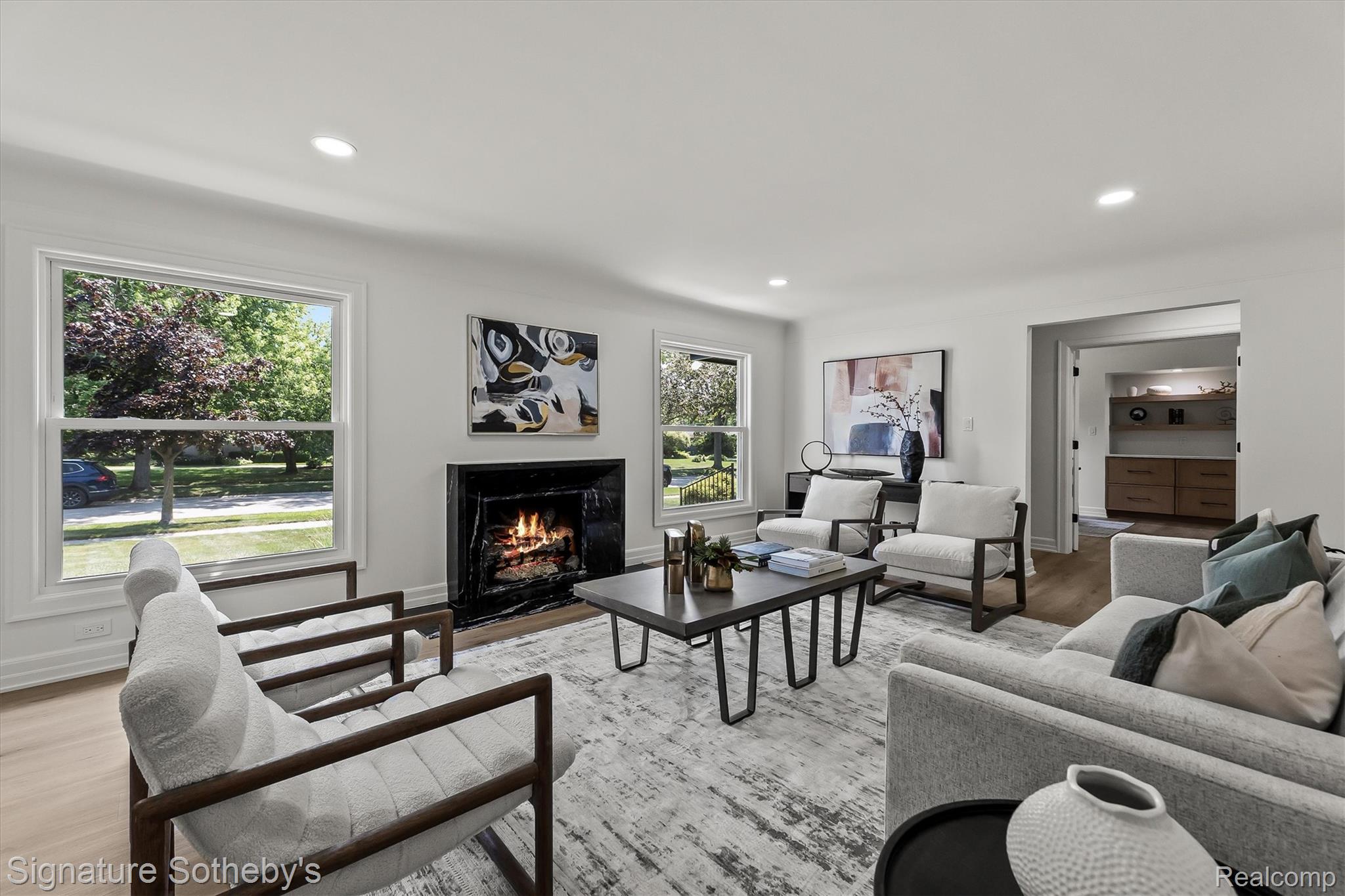 154 South Cranbrook Cross Road Bloomfield Hills, MI 48301 - Photo 3 of 23 07-S Cranbrook-15.jpg