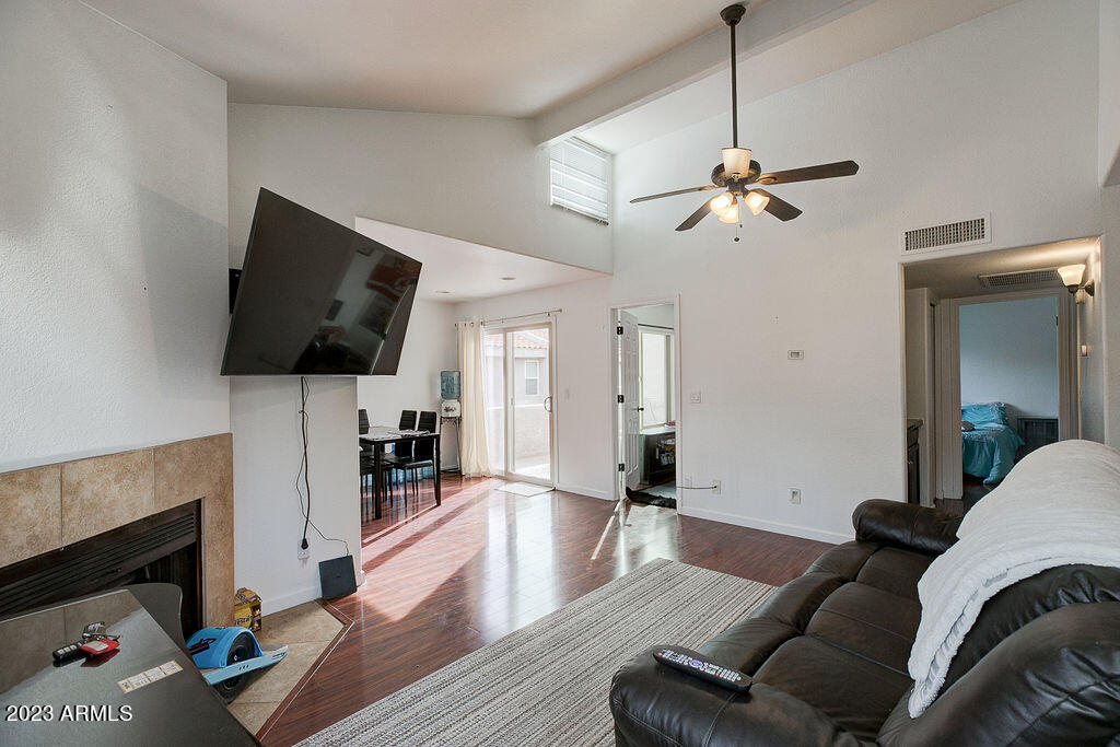 2834 South Ext Road, Unit 2070 Mesa, AZ 85210 - Photo 7 of 24 2834Extension-08