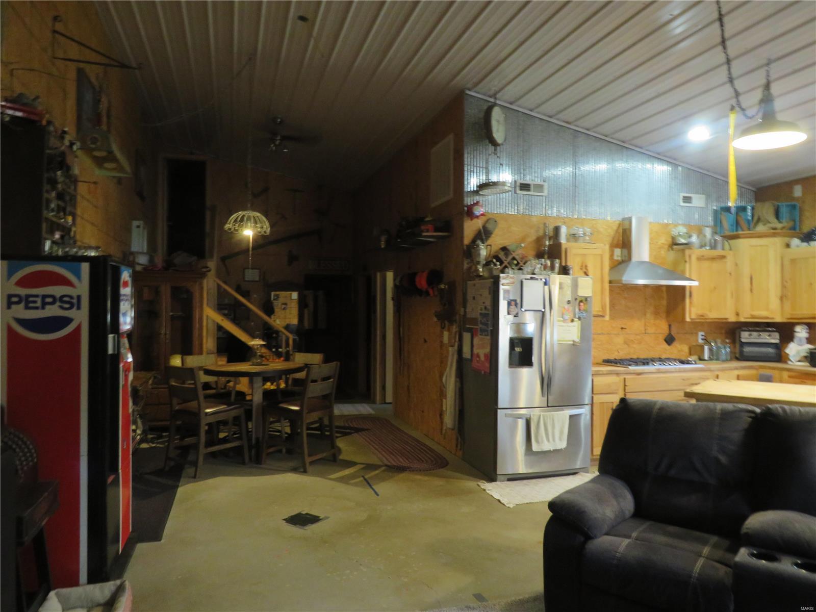 4080 County Road 854 Centerville, MO 63633 - Photo 13 of 22