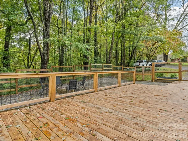 $569,900 | 364 Lee Street, Sylva, NC 28779