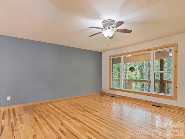 $569,900 | 364 Lee Street, Sylva, NC 28779