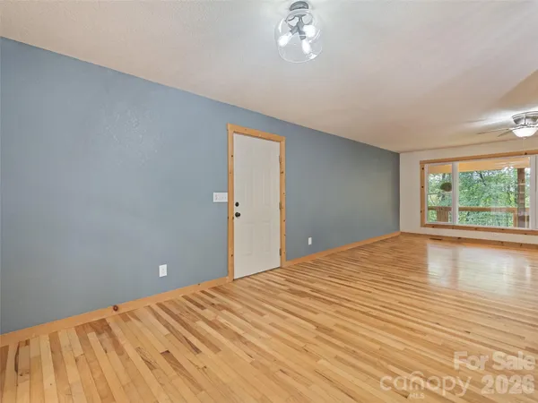 $569,900 | 364 Lee Street, Sylva, NC 28779