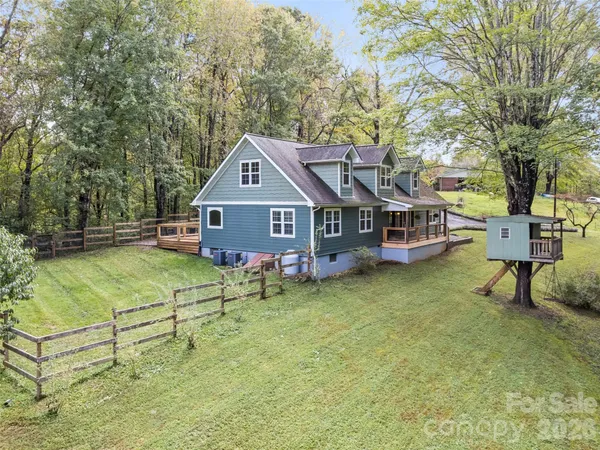 $569,900 | 364 Lee Street, Sylva, NC 28779