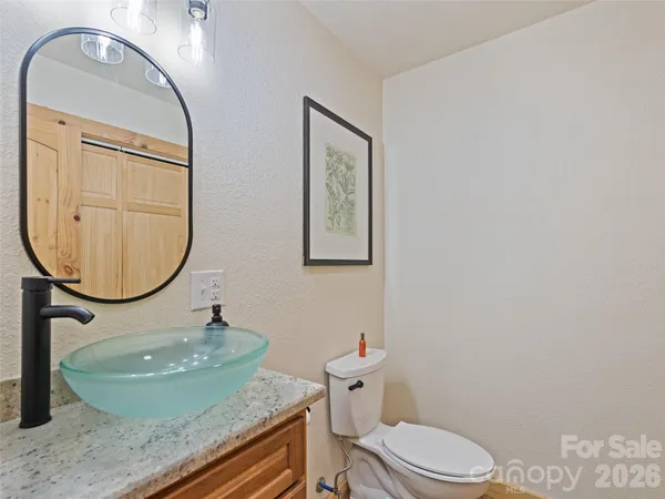 $569,900 | 364 Lee Street, Sylva, NC 28779