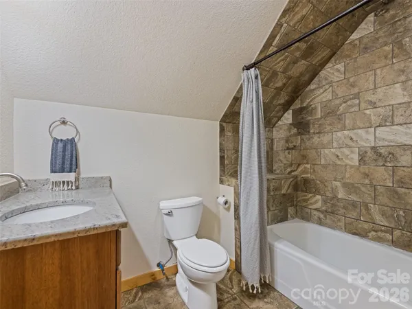 $569,900 | 364 Lee Street, Sylva, NC 28779