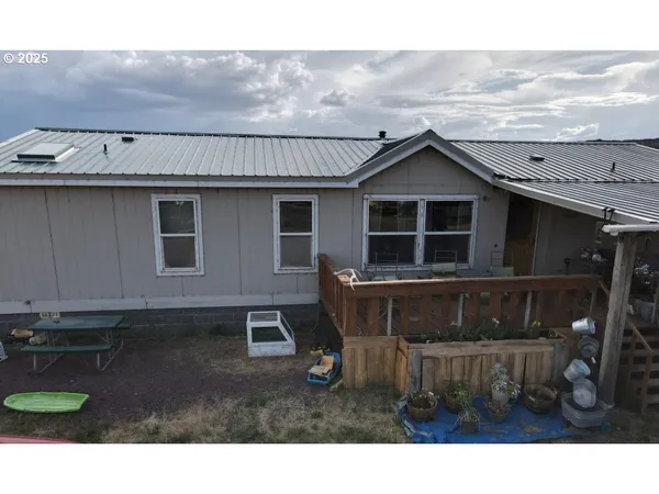 $700,000 | 29388 Wrecking Yard Lane, Hines, OR 97738