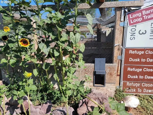 $700,000 | 29388 Wrecking Yard Lane, Hines, OR 97738