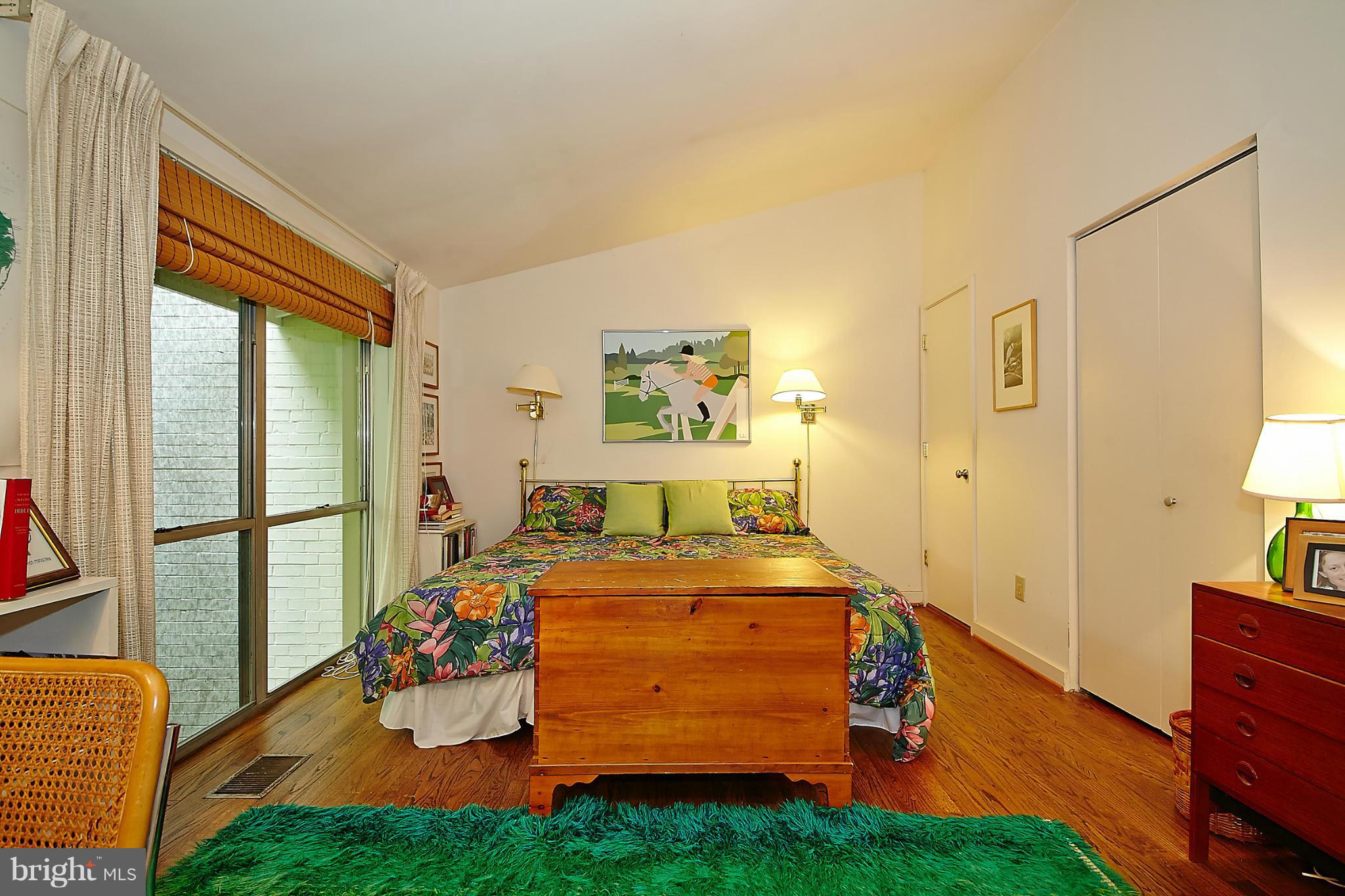 11412 Orchard Lane Reston, VA 20190 - Photo 16 of 30 Bedroom (Master)
