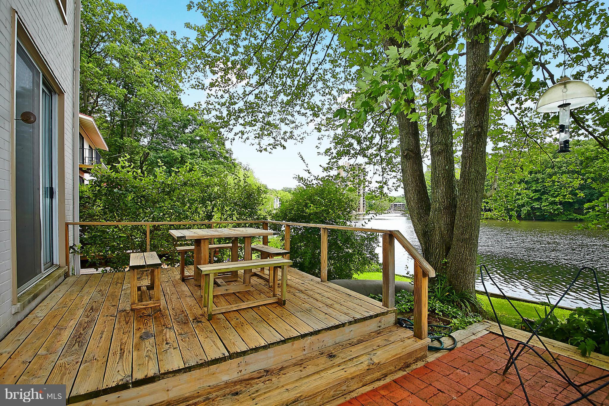 11412 Orchard Lane Reston, VA 20190 - Photo 26 of 30 View