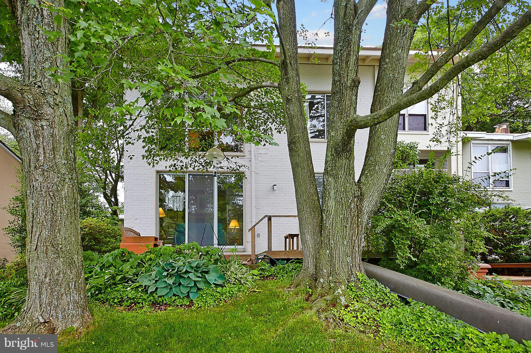 11412 Orchard Lane Reston, VA 20190 - Photo 30 of 30 Exterior (Rear)